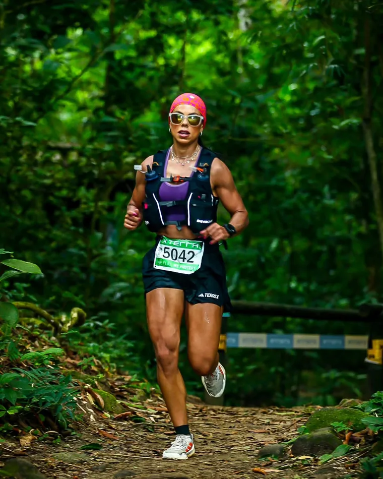 Ewelin Mello em prova de skyrunning